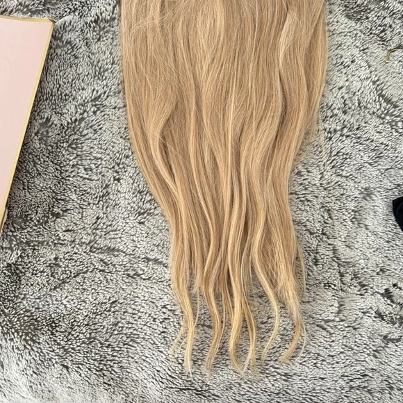 BELLAMI Tan Hair Extensions Wigs & Extensions